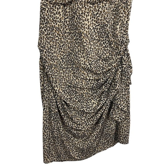 BETSEY JOHNSON Leopard Print Midi Sheath Dress Ruched Sleeveless Size 6 Classic - Picture 6 of 12